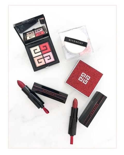 <br />
                                                                                                                                                                                        Рождественская коллекция Givenchy Cross the Red Line Makeup Collection Holiday 2019<br />
                                                